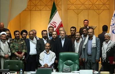تقدیر از جانباز و ایثارگران 8 سال دفاع مقدس در صحن علنی مجلس
